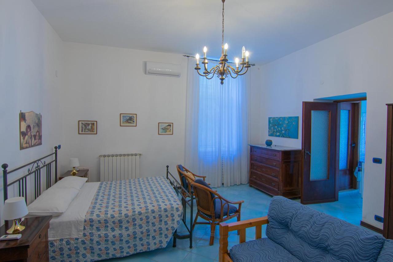 Ponza Holiday Homes - Santa Maria المظهر الخارجي الصورة